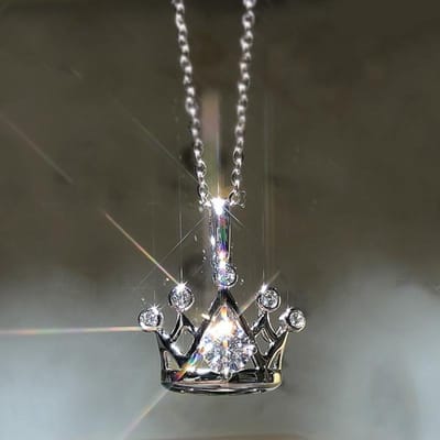 Huitan Klassiek Ontwerp Kroon Hanger Ketting voor Vrouwen Elegante Feest Accessoires Chique Meisjes Ketting Cadeau Tijdloze Stijl Sieraden gray
