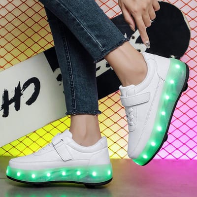Wegloop Schoenen Kinderen Lichtgevende Sportschoenen Middelgrote en Grote Kinderen Vierwielige Explosie Katrol Student Schaatsen 40 white