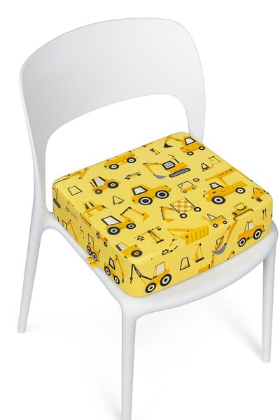 Dutchers® Stoelverhoger voor Kinderen – 8cm Verhoogkussen met Dierenprint - Zitkussen Tafel - Zitverhoger voor Eettafel & Eetkamerstoel - Stoelkussen waterdicht – Peuter Stoelverhoger – Lichtgewicht & Veilig met Riemen - Graafmachines Geel