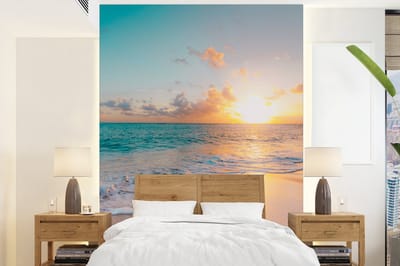 Behang - Fotobehang Zonsondergang - Strand - Zee - Zomer - Blauw - Breedte 160 cm x hoogte 220 cm
