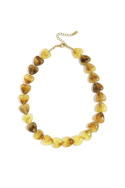 Ketting met hartvormige kralen