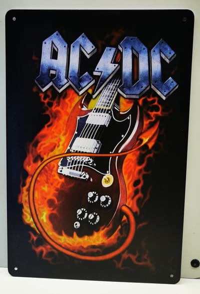 Metalen wandbord - AC/DC - Mancave - MS073 - Wand Decoratie - Metal sign - Mancave decoratie - Decoratie - Metalen borden - Tekst borden - Metalen bord