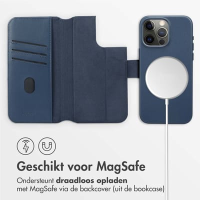 Accezz Hoesje - Geschikt voor Apple iPhone 15 Pro Max - Leather Bookcase 2-in-1 geschikt voor MagSafe - Nightfall Blue