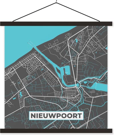 Posterhanger incl. Poster 60x60 cm - Schoolplaat - Kaart – Plattegrond – Stadskaart – Nieuwpoort – België - Grijs - Textielposter - Zwarte latten - Stadskaart