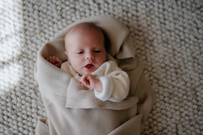 Wiegdeken - Omslagdeken - Babydeken - Lente en zomerdeken - 100% katoen - Pure Baby Love - 80x100cm – creme