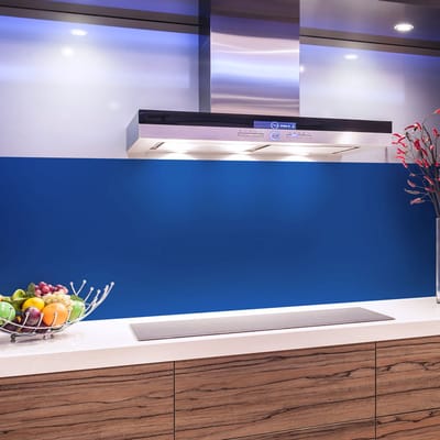 Decoratieve zelfklevende vinylsticker op rol per meter - Wasbare, waterdichte sticker voor muren, keukens en meubels - 60 cm x 10 m - Marineblauw