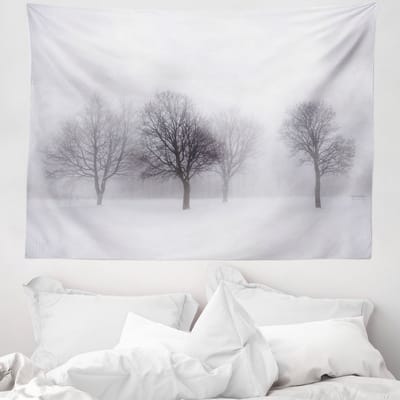 ABAKUHAUS Wintertapijt, Mistig koud landschap met kale boomtakken in weersinvloeden, 150 x 110 cm, Grijs wit