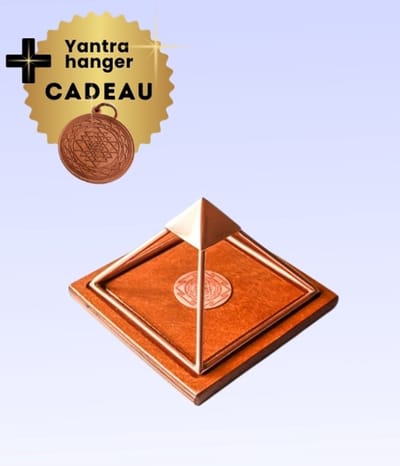 Meru Piramide Klein – Handgemaakt Koper – Inclusief Gratis Shri Yantra Hanger