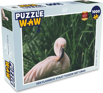 Puzzel Een flamingo staat tussen het gras - Legpuzzel - Puzzel 1000 stukjes volwassenen