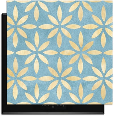 KitchenArt - Azure Floral Cross - Inductie Beschermer - 59x52 cm - Kookplaat Beschermer - Luxe Afdekplaat Inductieplaat - Anti-slip & Oprolbaar - Beschermmat Inductiekookplaat