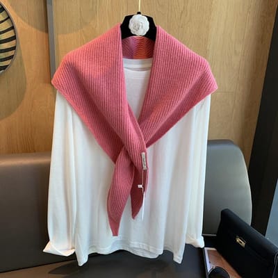 Mode Styles Coréens Écharpe Triangulaire Tricotée Foulard Châle Chaud Hiver pour Femme Couleur Unie Tour de Cou Foulard Hijab white