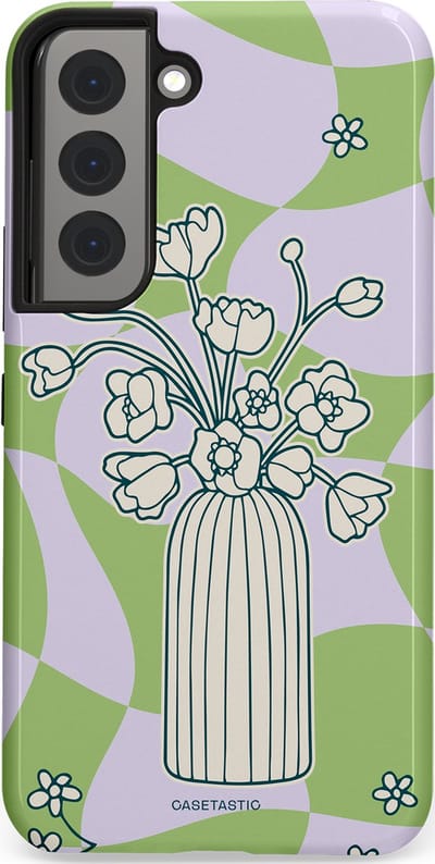 Casetastic Hoesje Geschikt voor Samsung S22 - Stijlvolle Beschermende Duo-layer Case - Bosje vol groen