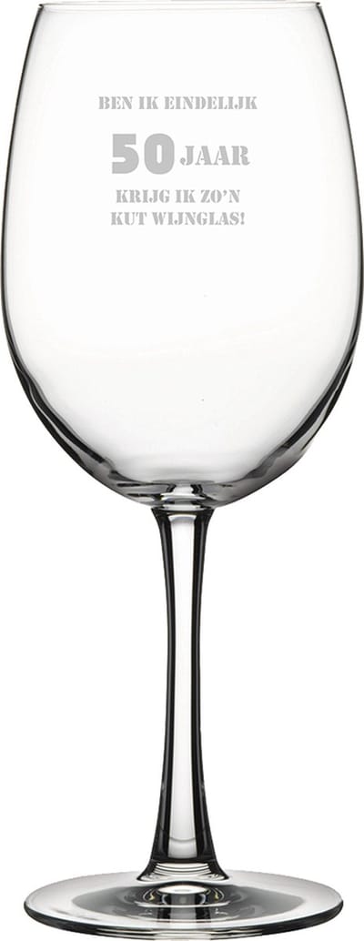 Gegraveerde Rode wijnglas 46cl Ben ik eindelijk 50 jaar krijg ik zo'n kut wijnglas