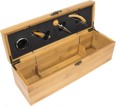 HR Goods | Compleet wijnset | Luxe Bamboe Wijnkist voor 750 ml Wijnfles | Inclusief Wijnopener, Flessenstop, Schenktuit & Druppelring | Perfect voor Sinterklaas, Vaderdag, Moederdag, Kerst & Verjaardagen | Exclusief Wijnfles