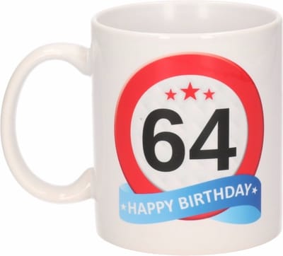 Beallatio Decorations - 64 jaar Verjaardag koffiemok - cadeau beker - stopbord print met happy birthday - 300 ml - keramiek - wit