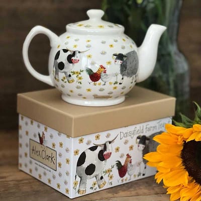 Alex Clark Little Teapot Daisyfield Farm ~ Kleine Theepot Boerderij