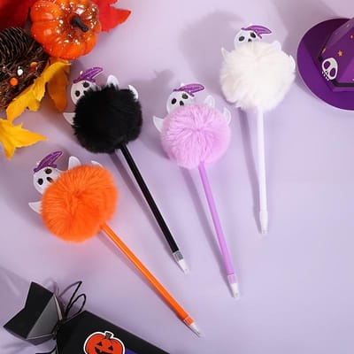 4 Stuks Creatieve Studenten Pluche Pennen Donker Halloween Cadeau Haarbal Pennen Pompoen Geest Halloween Balpennen 4pcs