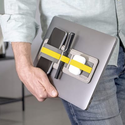 Beblau SHIFT zelfklevende draagbare elektronica-organizer voor laptops, rugzak Stick on Laptop Student Thuiswerken - ! Herbruikbaar (kleur: geel)