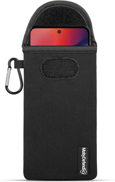 MobyDefend Hoesje - Geschikt voor Motorola Moto G15 / G15 Power / G17 / G17 Power - Neopreen Pouch Met Karabijnhaak - Insteek - Riemlus - Zwart