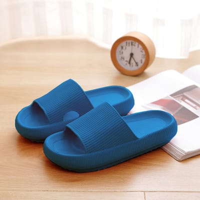 Geweo - Slippers - Badslippers - EVA Badslippers Unisex - Anti-Slip en Stevig Voetbed - Anti-lawaai-Antibacterieel - Anatomisch - Licht & Flexibel - Massage-effect-voor in de zomer en voor binnen en buitenv - Blue - Maat 36/37