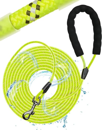 Hondenrenlijn, Waterdichte Terugroeplijn, Verkrijgbaar in 5 m, 10 m, 15 m en 20 m, Geschikt voor Kleine, Middelgrote en Grote Honden, Stevige Hondenriem met Zacht Gevoerd Handvat, Neon Geel, 15 m