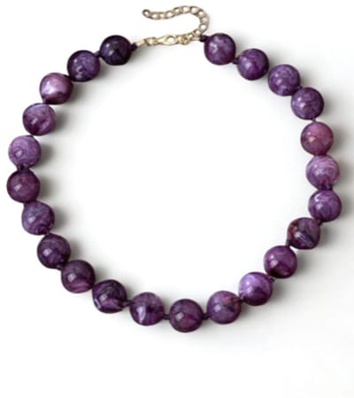 Ketting - colour stone necklace - paarse statement ketting met ronde kralen - ketting - statement ketting - ketting met kralen - ketting - paarse ketting - purple necklace - lange ketting - kralen ketting - schakelketting