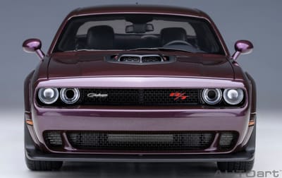 AUTOart 1/18 Dodge Challenger R/T Scat Pack Shaker Widebody, Hellraisin