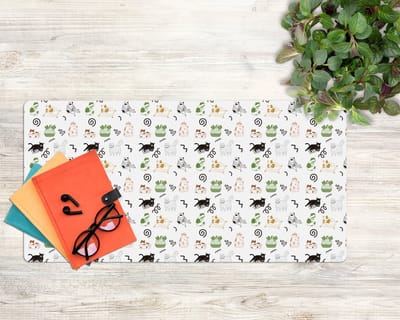 Coloray Bureau Onderlegger - Stripboekkatten Computer Mat - 90 cm x 45 cm - Veelkleurig Bureau Onderlegger - Bureau Pad - Bureau Mat - Bureaumat - Onderlegger Bureau