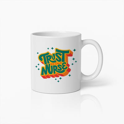 Trust Me I’m a Nurse Mok 330ml – Grappige Bedank Koffiebeker voor Zorgmedewerkers – Perfect Cadeau voor Verpleegkundigen & Medisch Personeel