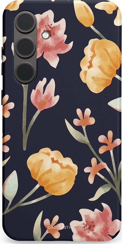 Casetastic Hoesje Geschikt voor Samsung S24 Plus - Stijlvolle Beschermende Duo-layer Case - Bloemen Nacht