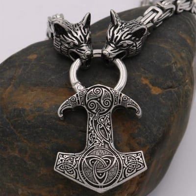 Hammer of Thor - carnaval - viking - Graveerd - Thor's Hamer - Thor's Hammer - gegraveerd - valentijn - carnaval - ketting - Exclusive Ketting met gift box - Hanger - Accessoires - Larpcenter.nl - Cadeau - Viking - Keltisch - Sieraden
