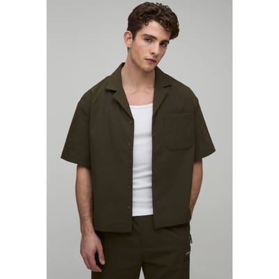 Oversized Revere Technical Stretch Short Sleeve Shirt | Khaki | Size XS