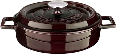LAVA Geëmailleerde Gietijzeren Braadpan met Deksel - Ø 24 cm - 2,47 L - Geschikt voor Inductie en Oven - Paars