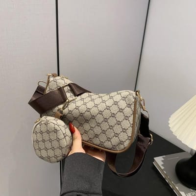 Casual Schoudertas Modieuze en Mooie Onderarmtas Nieuwe Stijl Gepersonaliseerde Mode Modieuze Niche Casual Lente Dames Tas gray