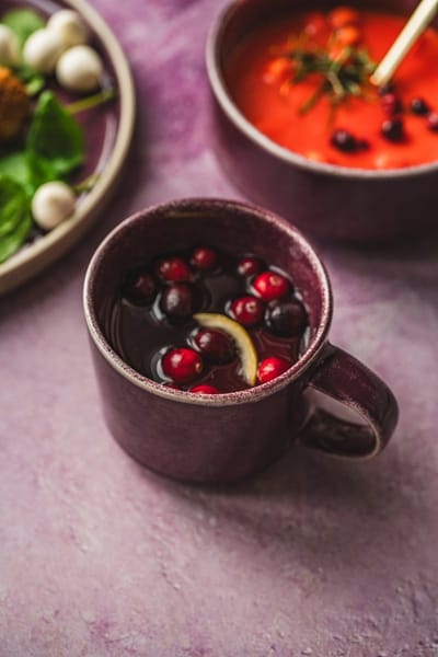 MPLCo - Stack Mok - Koffiemok met Reactieve Glazuur Handgemaakt Design - Theemok - Modern Minimalistisch Servies - voor Koffie Thee Espresso - Vaatwasserbestendig - Keramiek - 350 ml - Diep Paars