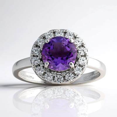Cavill - Zilveren Ring 925 Sterling Geplatineerd - Marokkaanse Amethist 1,259 ct Rondgeslepen - Cambodjaanse Zirkonia's - Elegante Tijdloze Damesring