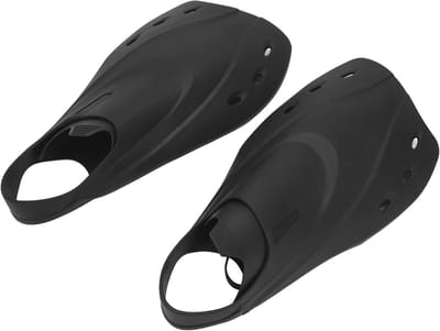 Zwarte zwemvinnen voor training en snorkelen, ideaal voor duiken, met zachte randen en optimale grip
