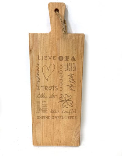 Grote borrelplank / snijplank met tekst gravure OPA. Cadeau-voor opa en oma - zomaar - Kerst - Sinterklaas - verjaardag - vaderdag. Het formaat is 20x56cm