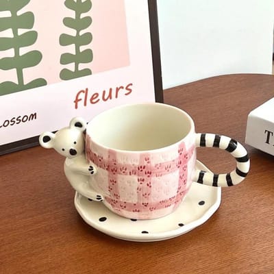 260ML Koala's Knuffelen Keramische Mokken Vrije Hand Schilderen Koffiekop met schotel Japanse stijl Schattige Waterbeker Afternoon theekop Kinderkado 260ml beige