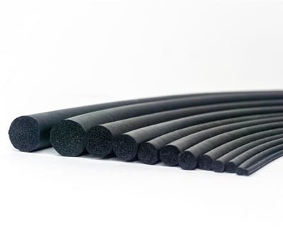 Schuimrubber Rond Koord - EPDM Afdichtingssnoer Voegsnoer - Waterdicht Afdichten - Hoge Druk-elasticiteit - 10 mm Ø 3 Meter - Zwart