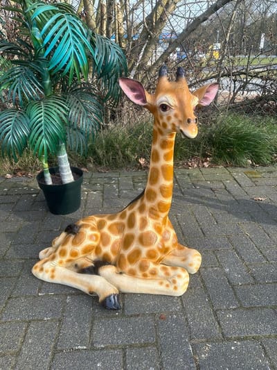 Goodyz- Jungle dieren- Giraf- liggend- XL - 85 cm hoog - orginele kleur
