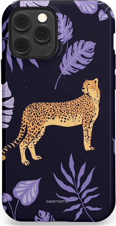 Casetastic Hoesje Geschikt voor Apple iPhone 12/12 Pro Magsafe - Stijlvolle Beschermende Duo-layer Case - Cheetah snelheid