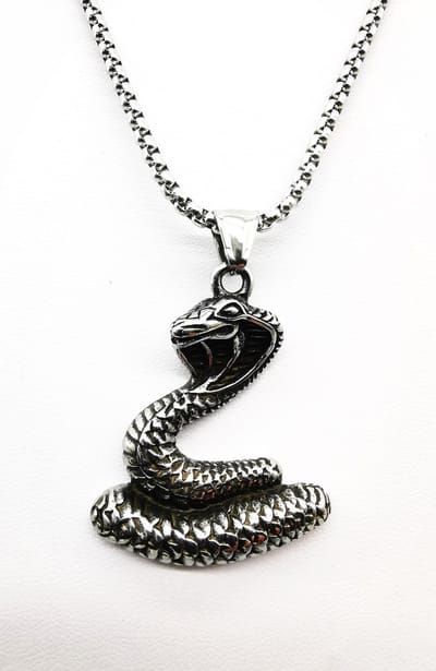 Stoere RVS king cobra hanger zeer gedetailleerde motief met schakel ketting 50 cm