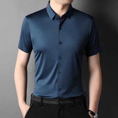 Chemise décontractée à manches courtes pour hommes d'âge moyen, nouvelle mode d'été, chemise fine sans couture en soie glacée de couleur unie 4XL