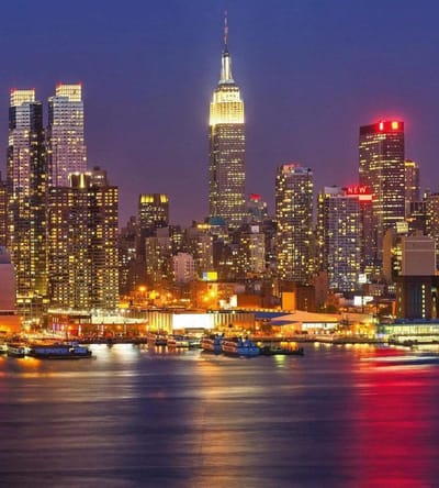 Fotobehang - Manhattan at Night 225x250cm - Vliesbehang
