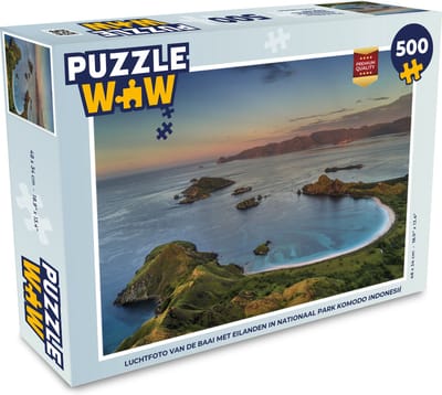 Puzzel Luchtfoto van de baai met eilanden in nationaal park Komodo Indonesië - Legpuzzel - Puzzel 500 stukjes