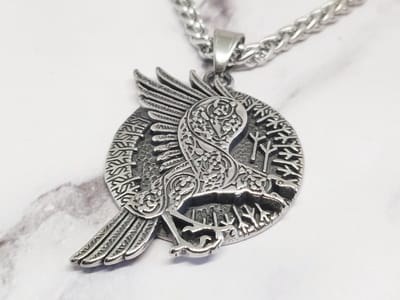Mei's - Viking Raven Amulet - ketting heren - raaf - RVS zilver - 50 cm