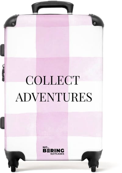 NoBoringSuitcases.com - Grote koffer - Roze geruite achtergrond met avontuurlijke quote - Kinderkoffer geschikt voor jongen en meisjes - Reiskoffer met 4 wielen - Trolley op wieltjes - Rolkoffer groot kinderen - 72 liter - Ruimbagage valies 20kg