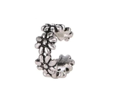 Daisy ear cuff | zilver gekleurd