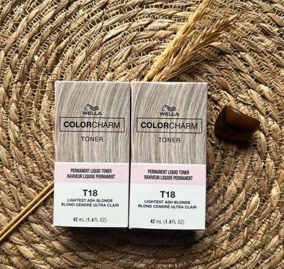 DUOPACK - Wella Color Charm Liquid Toner - T18 Lightest Ash Blonde - Wella Toner - Haartoner - Platinum haar - Lichtblond - Asblond - Antigeel - Anti Yellow - NIEUWE VERPAKKING